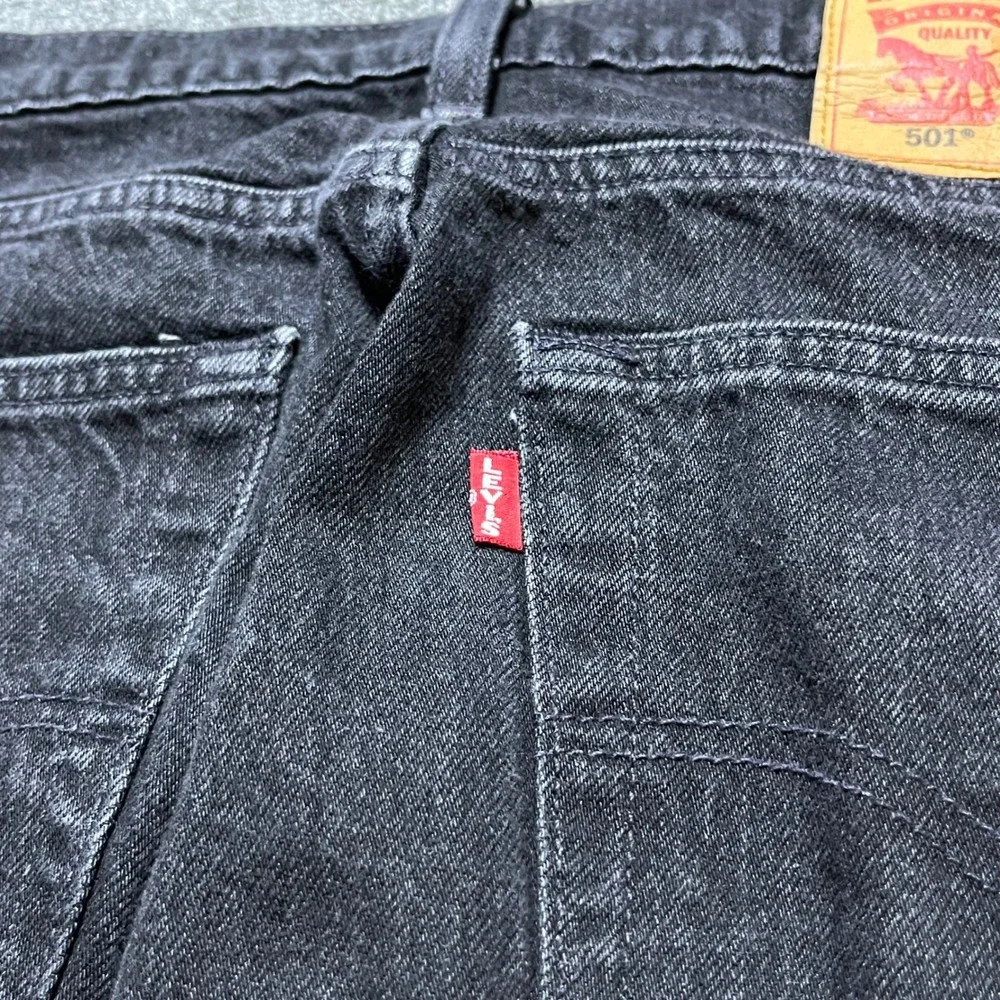 Levi's 501 Original Fit Jeans W32 L32 Black Straight Leg Button Fly Denim Big E